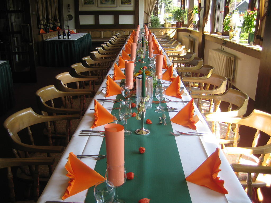 Landhotel Weinhaus Treis Weinähr Exteriör bild